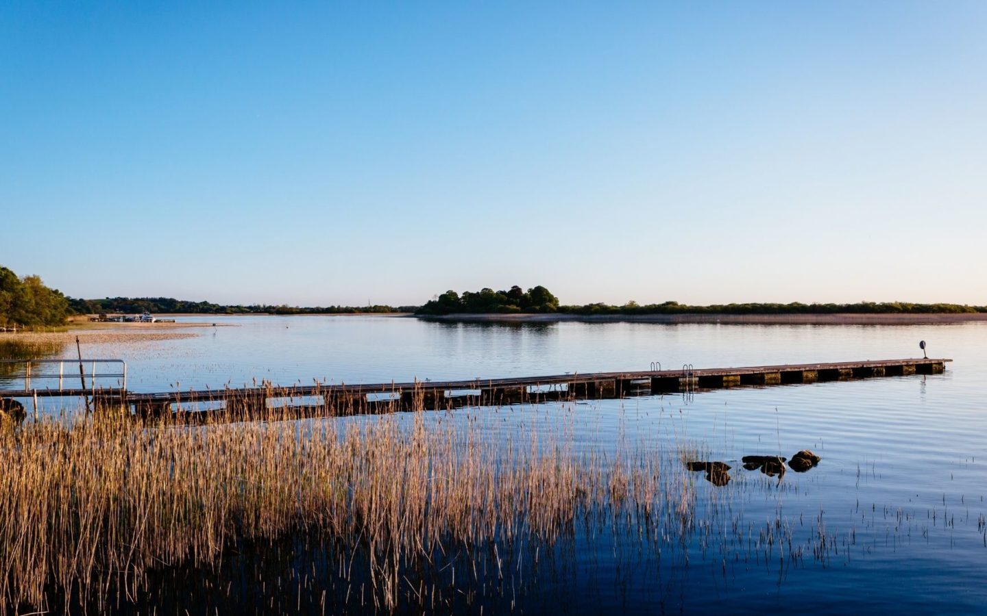 A Cosy Autumn Break by the Banks of Lough Ree Lake