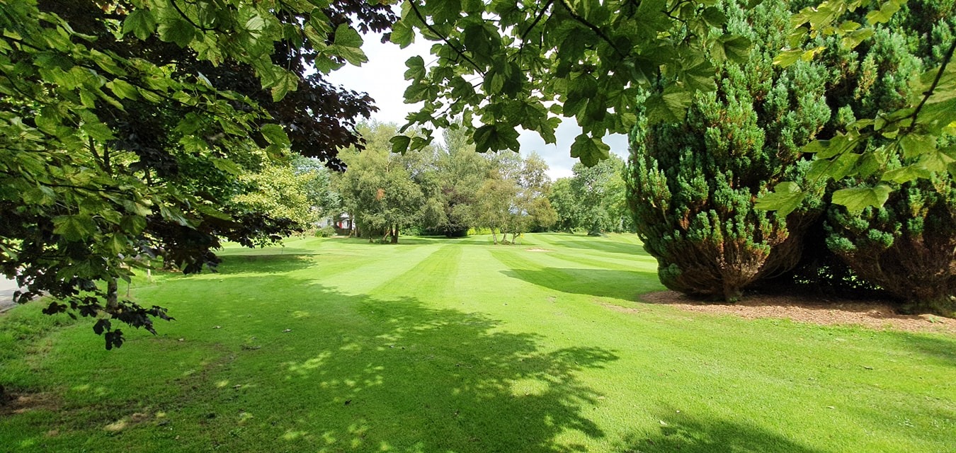 Ballymore Pitch & Putt (Par 3)